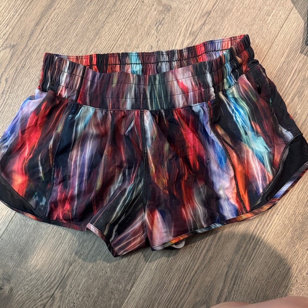 lululemon athletica Women's Multicolor Abstract Streak Athletic Shorts